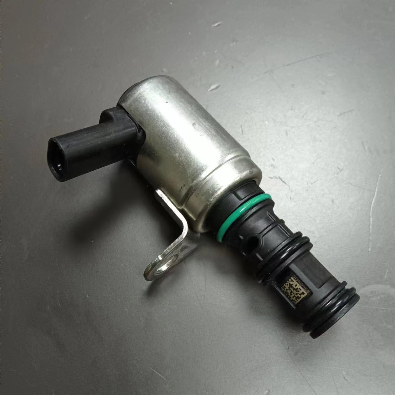 Camshaft solenoid valve bank 05047901AC 5047901AC