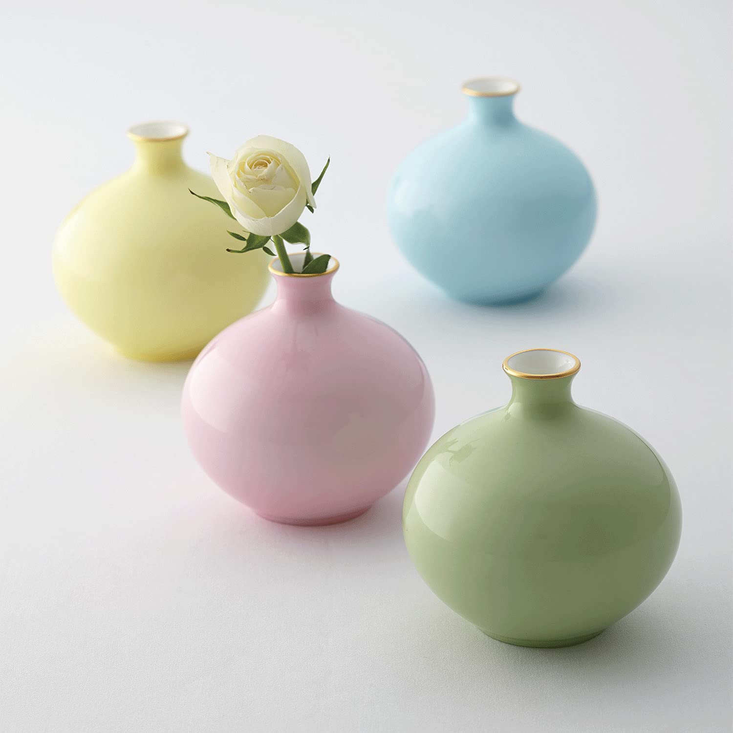 ノリタケ　水差し Amazon.co.jp: Noritake ノリタケ 一輪挿し 高さ約9cm・直径約9cm