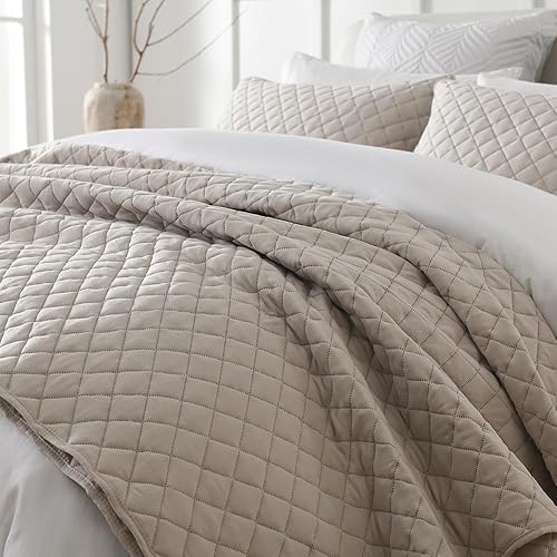 Miniatura 3 de Wistown Juego de ropa de cama reversible tamaño Queen, juego de colcha suave y ligera de 3 piezas para todas las estaciones, patrón de diamante en