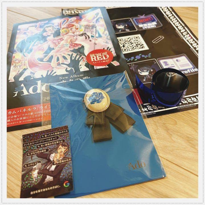 Ado 2ndLive カムパネルラ ペンライト＆VIPブローチ