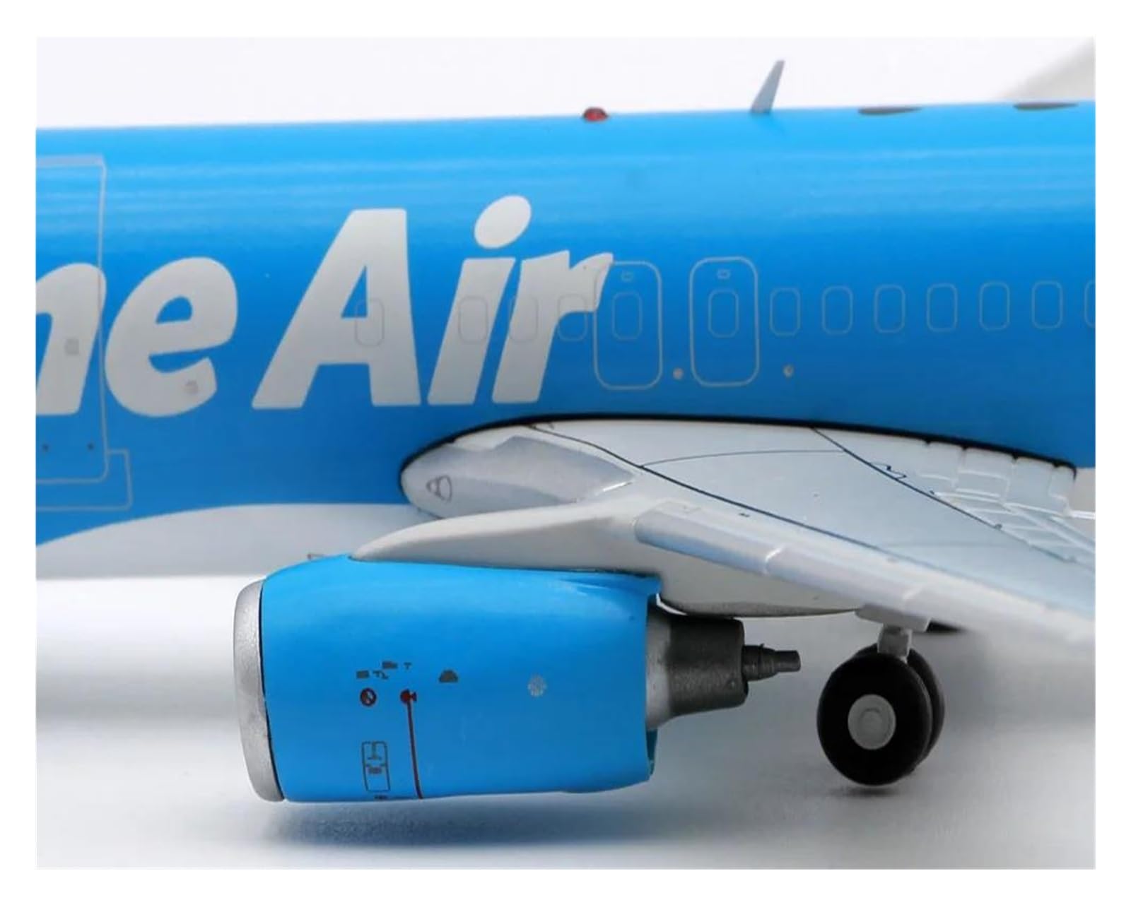 Aerobatic Flugzeug EW2738006 Wings 1:200 Prime Air Boeing B737-800(BCF) Druckguss-Flugzeugjet-Modell N5147A
