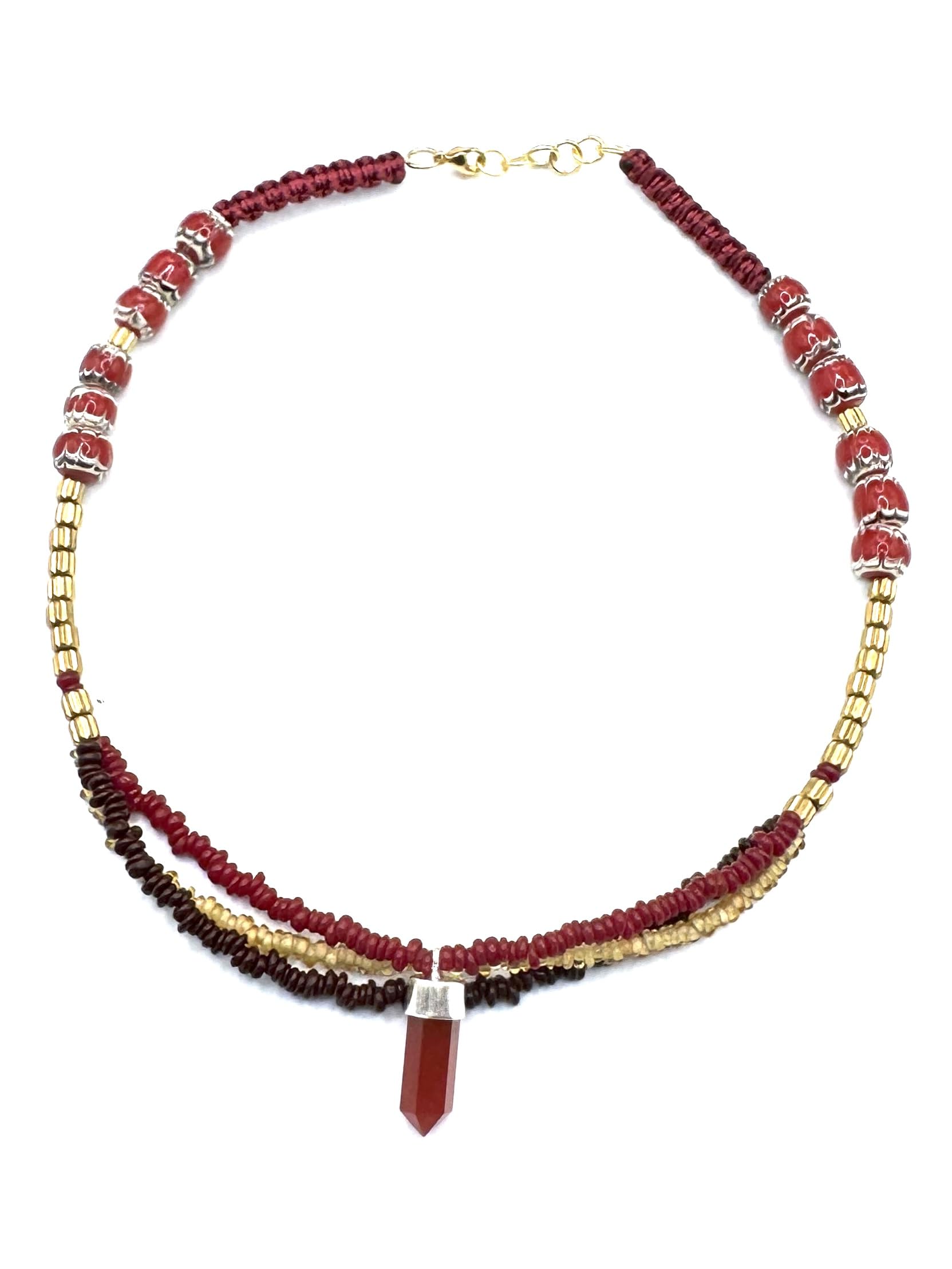 Gargantilla de Vueltas con Colgante de Cornalina y Plata. Largo: 37-39.5cms.