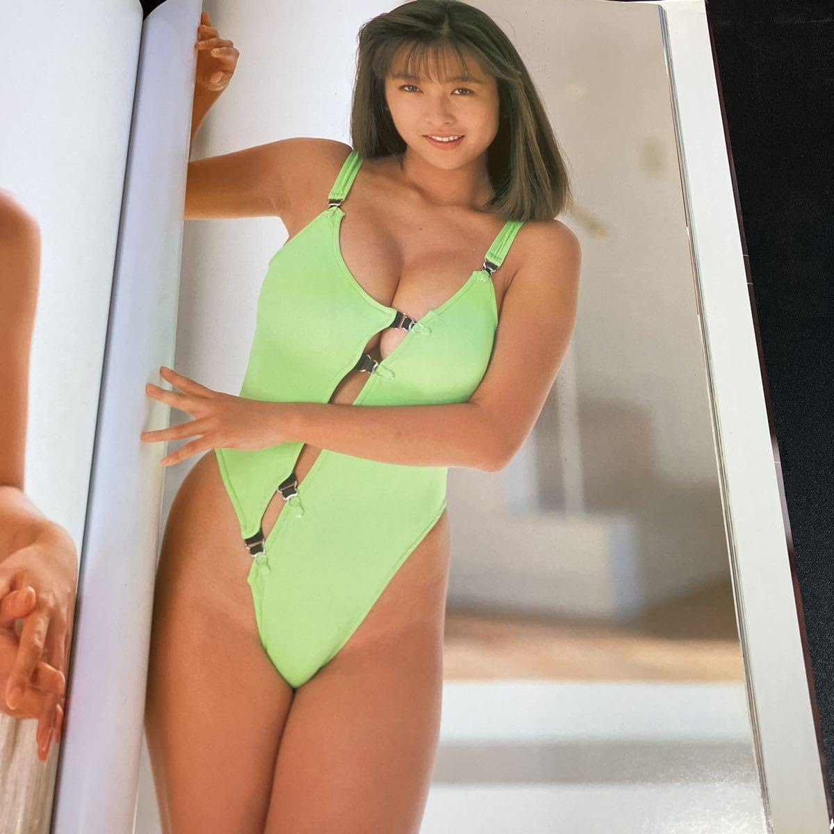 ハイレグ 巨乳 Amazon.co.jp: 23-7-18『 かとうれいこ写真集 私生活 』巨乳 デカパイ 水着 ビキニ ハイレグ バニーガール  グラビアアイドル匿名配送 : ファッション