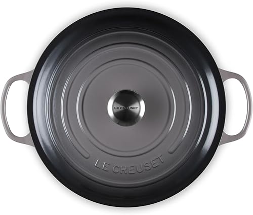 Miniatura 9 de Le Creuset - Olla holandesa ancha, redonda y única de hierro fundido esmaltado, de 7.7 litros, color blanco