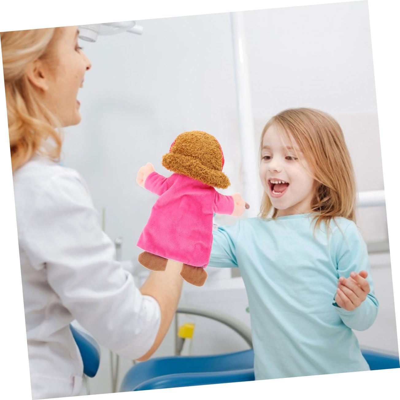 Toddmomy 2pcs Family Hand Puppets for Educational Interactive Mother and Father Puppets for Storytelling Preschool Performances and Imaginative Play