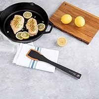 Vista 3 de Restaurantware Nature Tek - Espátula de madera de 13.2 pulgadas, 1 espátula plana biselada antiadherente, mango resistente, agujero para colgar