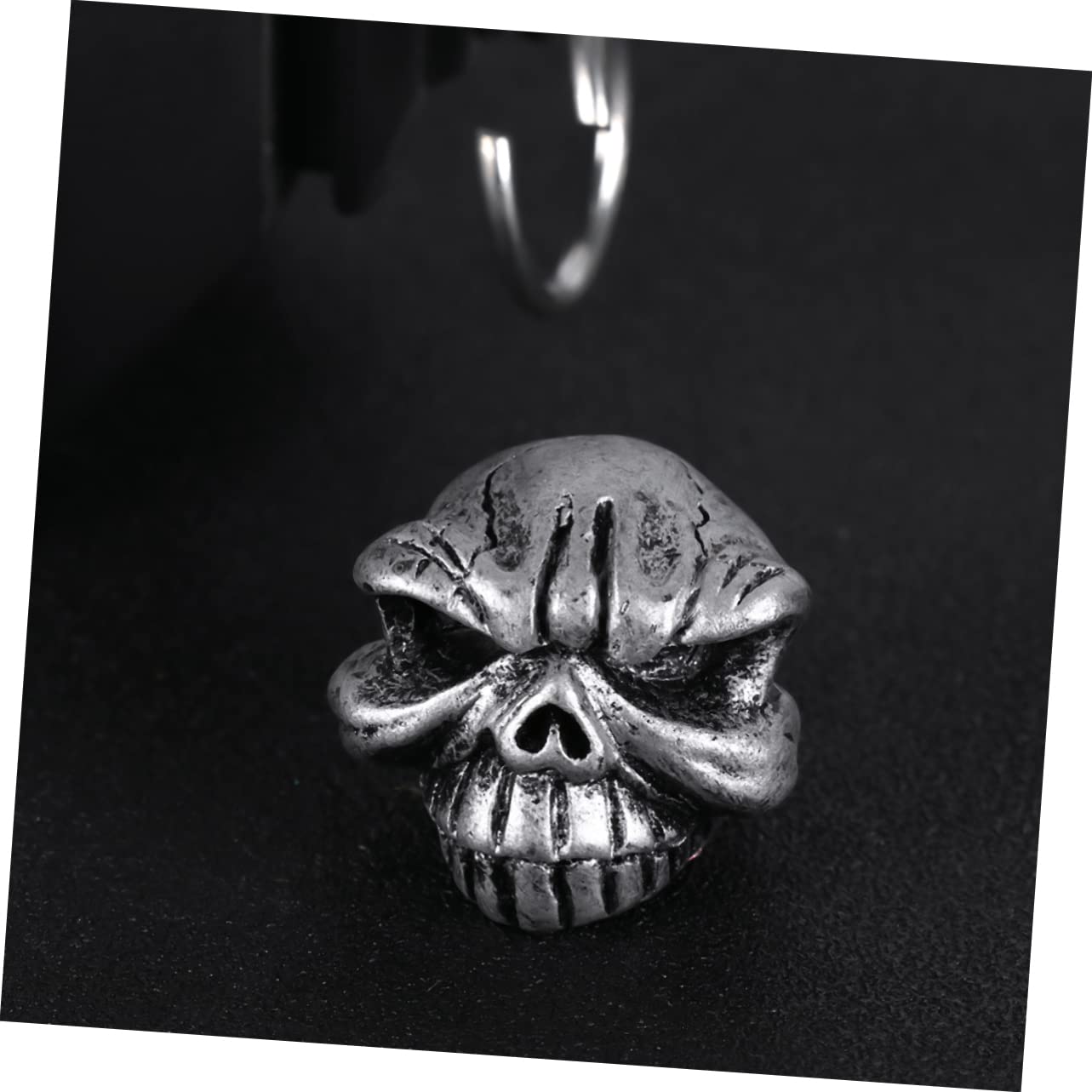 SOLUSTRE 3sätze Skull Ventilkappen Für Motorräder Und Fahrräder Aus Langlebigem Resin Kreative Schädel-Design Und Installieren Für Bike-zubehör Silber