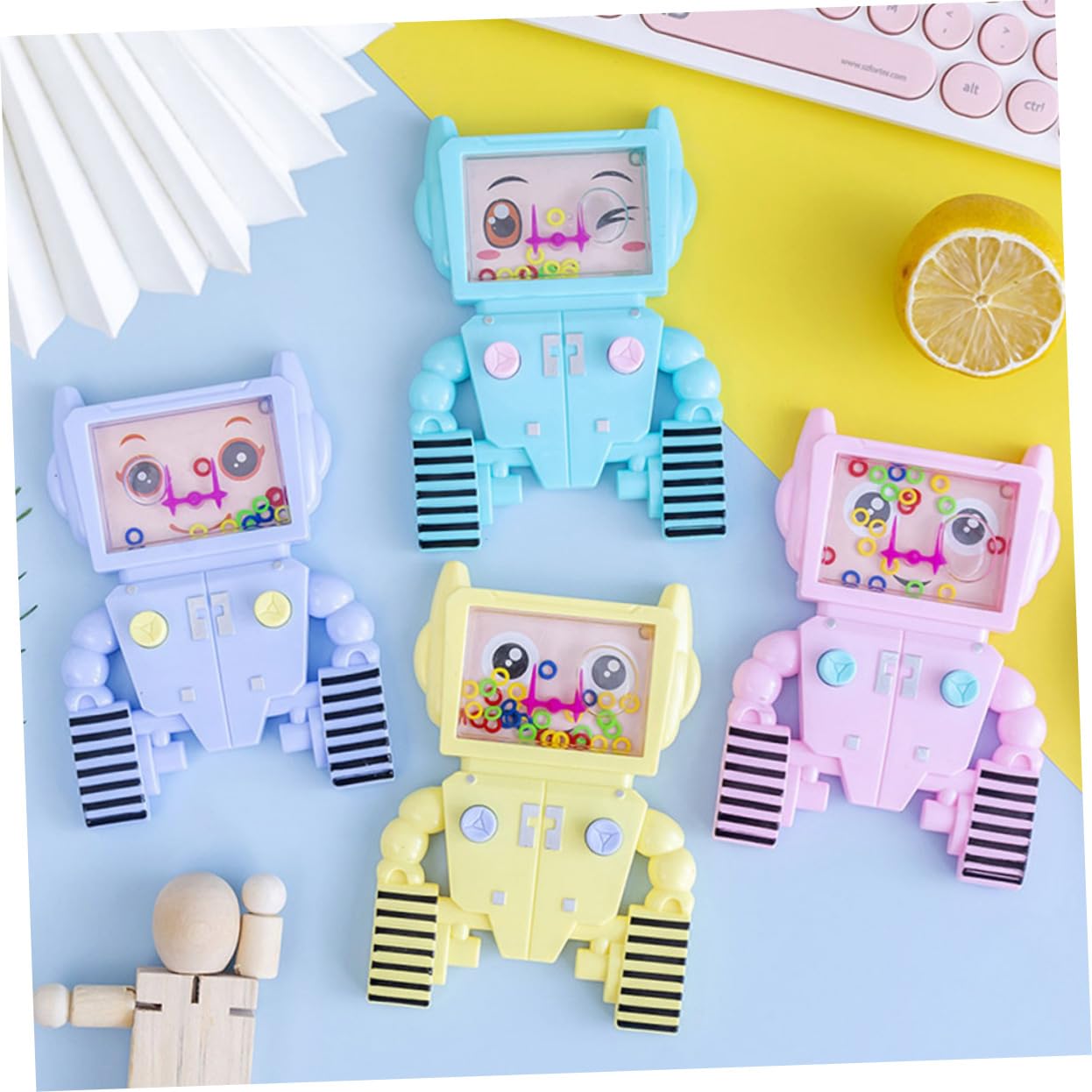 GALPADA 4 Pcs Handheld Water Game Robot Shape Interactive Game for Fun Creative and Design for Parties and Travel