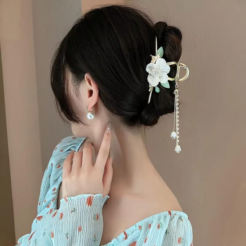Image of Diversa Rhinestone Golden Claw Clip, Embellished Korean Clutcher, Non- Slip Metal Claw Clip for Girls, Fancy Clutcher for Women, Pack of 1 (Hibiscus)