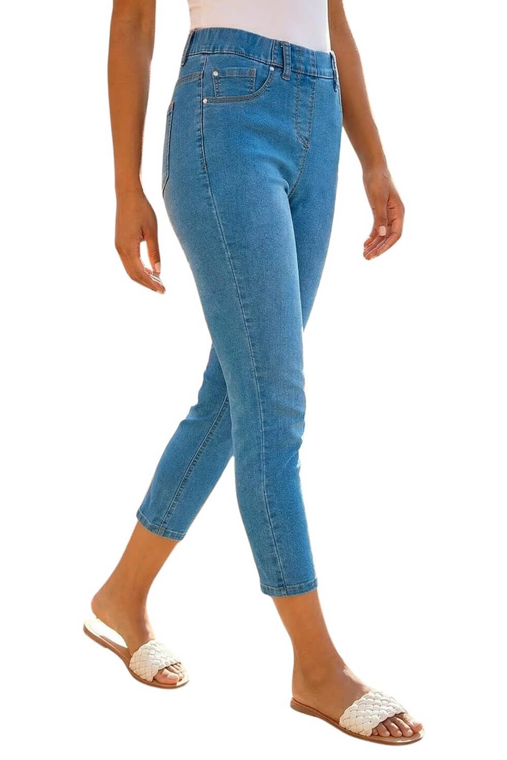Roman Women's Mid Blue Cropped Stretch Denim Jegging In Size 18