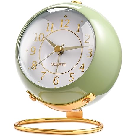 Retro Clock Desk: A Nostalgic Timekeeper for Your Decor