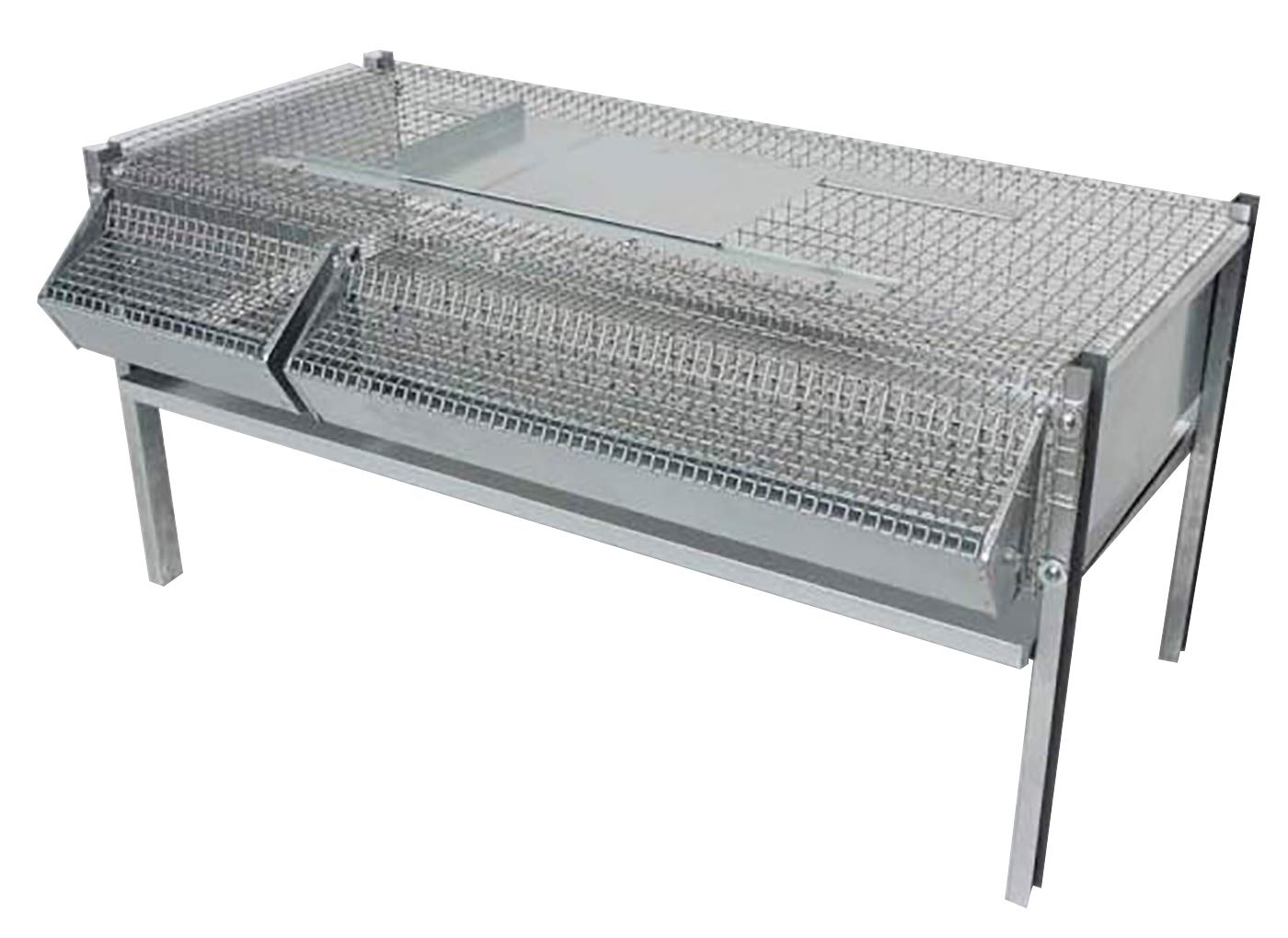 Gabbia Sovrapponibile in Rete Zincata per Quaglie Ingrasso (40-50 Capi). Max Ingombro cm 46 x 100 x H 50. In Omaggio Abbeveratoio e Mangiatoia Supplementari