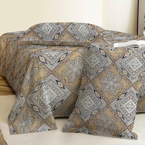 Image of Weave & Decor Super Soft Super Comfortable 144 TC 90x90 inches Printed Cotton Double Bed Bedsheet with Two Pillow Covers