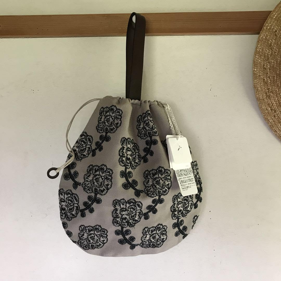 ☆新品未使用☆ ミナペルホネン　pear bag yura Amazon.co.jp: ミナペルホネン pear bag yura : ファッション