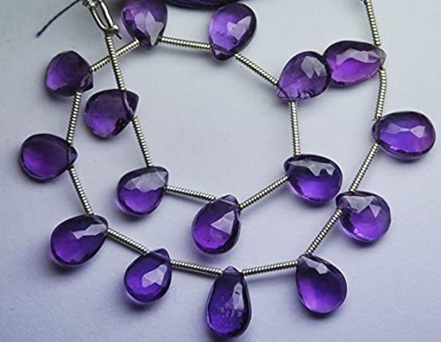 Améthyste violette micro-facettée LKBEADS briolettes poires haut de gamme 8-9mm