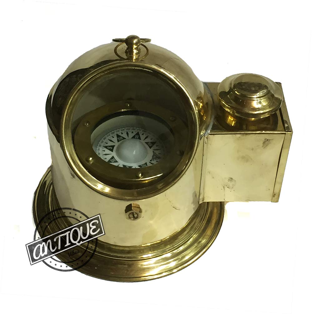 Nautical Compass Maritime Oil Lamp Gimbaled Binnacle Kompass. Shiny Brass Steampunk Ornaments.