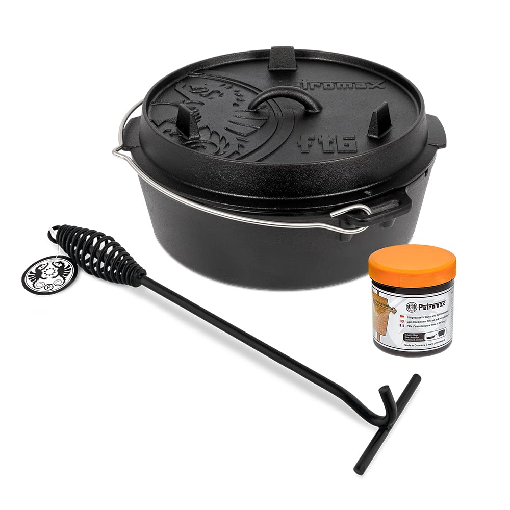 Petromax Feuertopf (Dutch Oven) Set´s (FT6, planer Boden) | Original Gusseisen | mit Deckelheber und Pflegepaste | ohne Einbrennen | Einsteiger-Set | robust & vielseitig