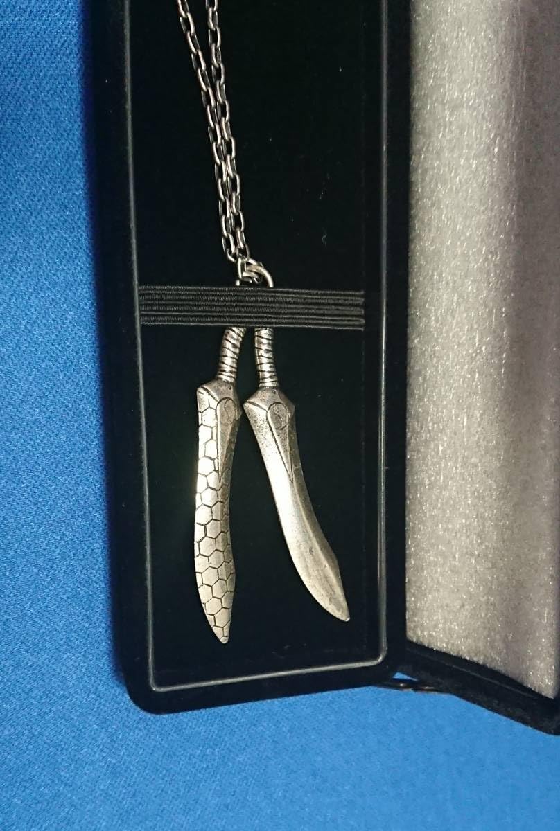 Fate/stay night 干将 莫耶 ネックレス　2004年WF限定品 Amazon.co.jp: Fate/stay night 干将 莫耶 ネックレス TYPE-MOON