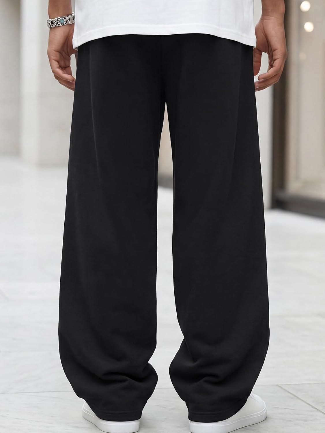 Men's Baggy Sweatpants Fleece Wide Leg Sweat Pants with Pockets Elastic Waist Drawstring Lounge Joggers