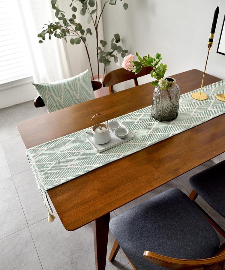 Chemin de table vert jacquard géométrique 30x198 cm avec pompons - 6