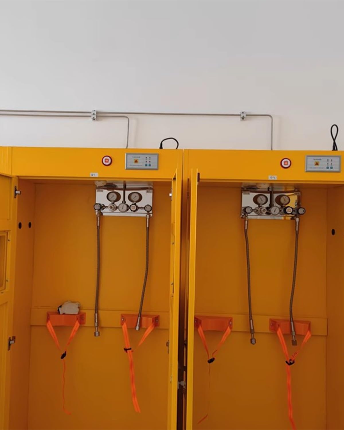 Genérico Soporte de Pared Ajustable para Tanques de oxígeno con Cadena de Seguridad, Estante para Almacenamiento de Cilindros médicos con Tornillos de expansión, Soporte de fijación para Tanques de C