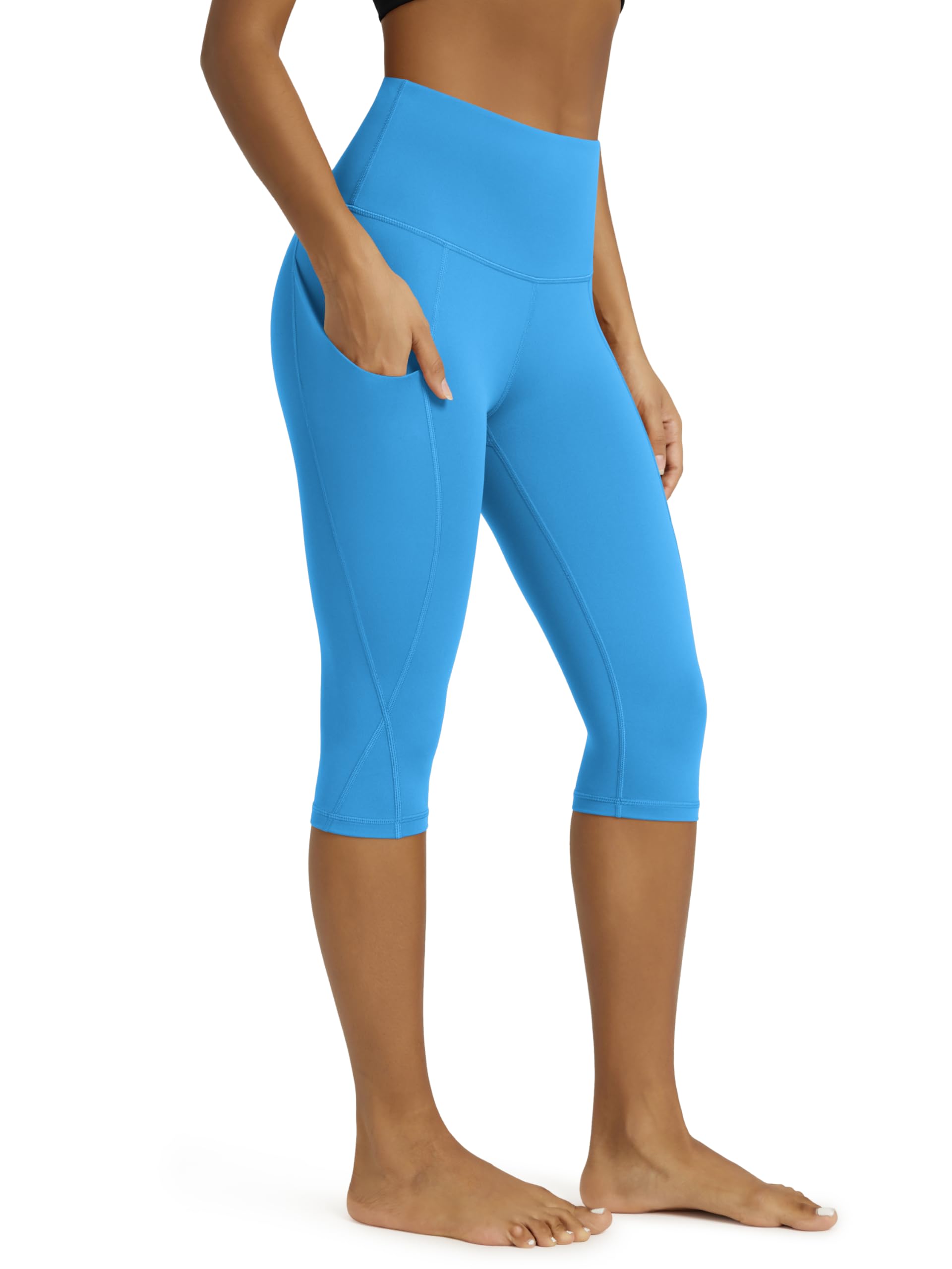 ODODOS Women's High Waisted Yoga Capris with Pockets, Tummy Control Non See Through Workout Athletic Running Capri Leggings