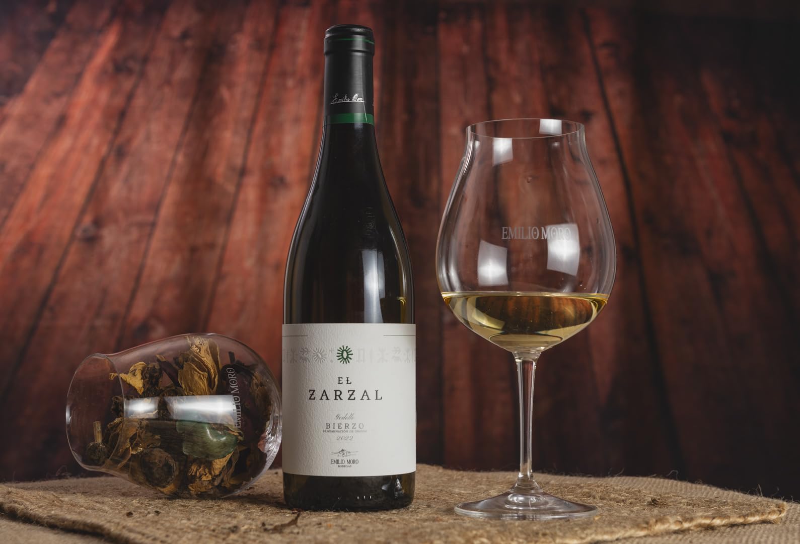 EMILIO MORO - El Zarzal, Vino Blanco Afrutado, Variedad Godello, El Bierzo - Pack de 6 Botellas x 750 ml