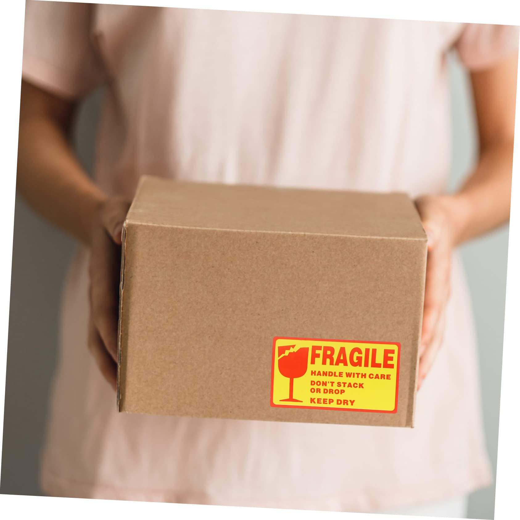 Etichette Adesive Fragili Rosse, 1 Rotolo, Carta Patinata, Avvertenza | Adesivo Forte, Leggero e Facile da Usare, Confezione in Rotolo, Colore Rosso, per Spedizioni e Imballaggi