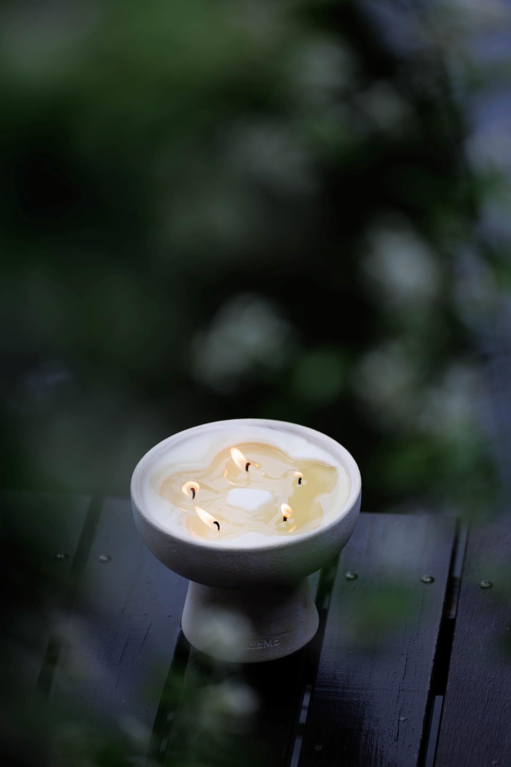 Blueme Spiritual Candle - Vela de bienestar recargable con aceites esenciales, mezcla de cera de soja acabada y vertida a mano, mechas de algodón natural, 45 onzas