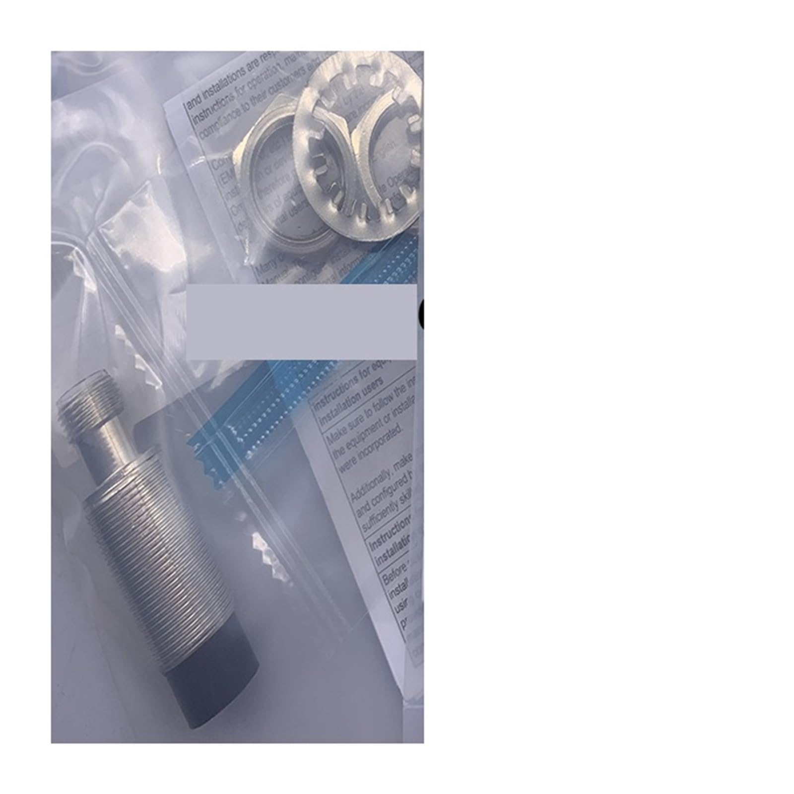 ZXTIIEUF 1pcs sensor E2A-M18KN16-M1-B1 E2A-M18KN16-M1-B2 E2A-M18KN16-M1-C1 E2A-M18KN16-M1-C2(E2a-m18kn16-m1-b1)