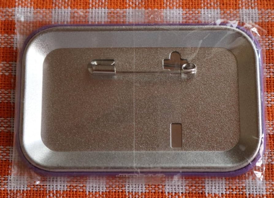 Amazon.co.jp: 紫原敦 横顔 缶バッジ 黒子のバスケ : ホビー