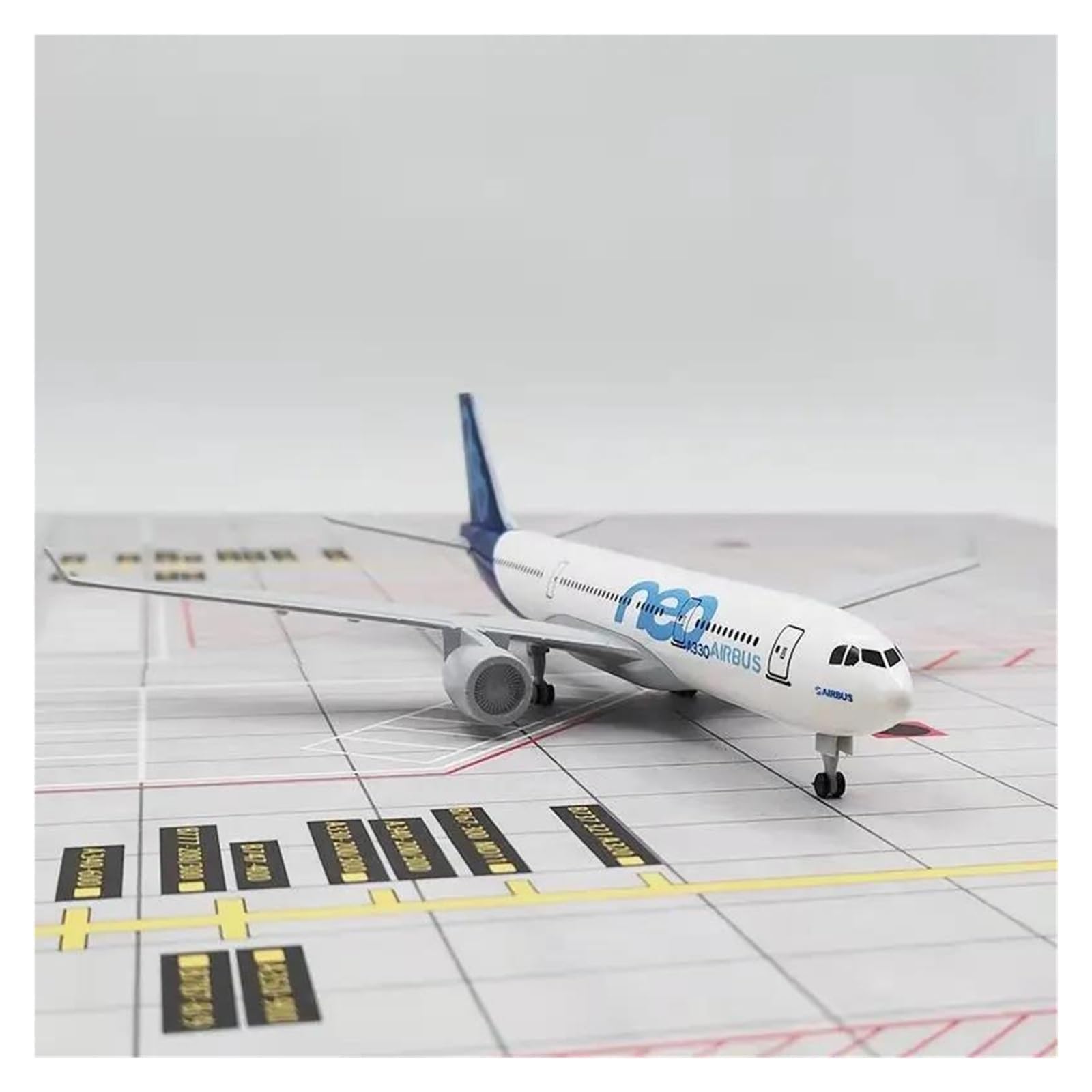 Aviones clásicos Antiguos Modelo De Avión De Pasajeros De La Simulación De La Aleación A330 Neo De Los 20cm con El Tren De Aterrizaje