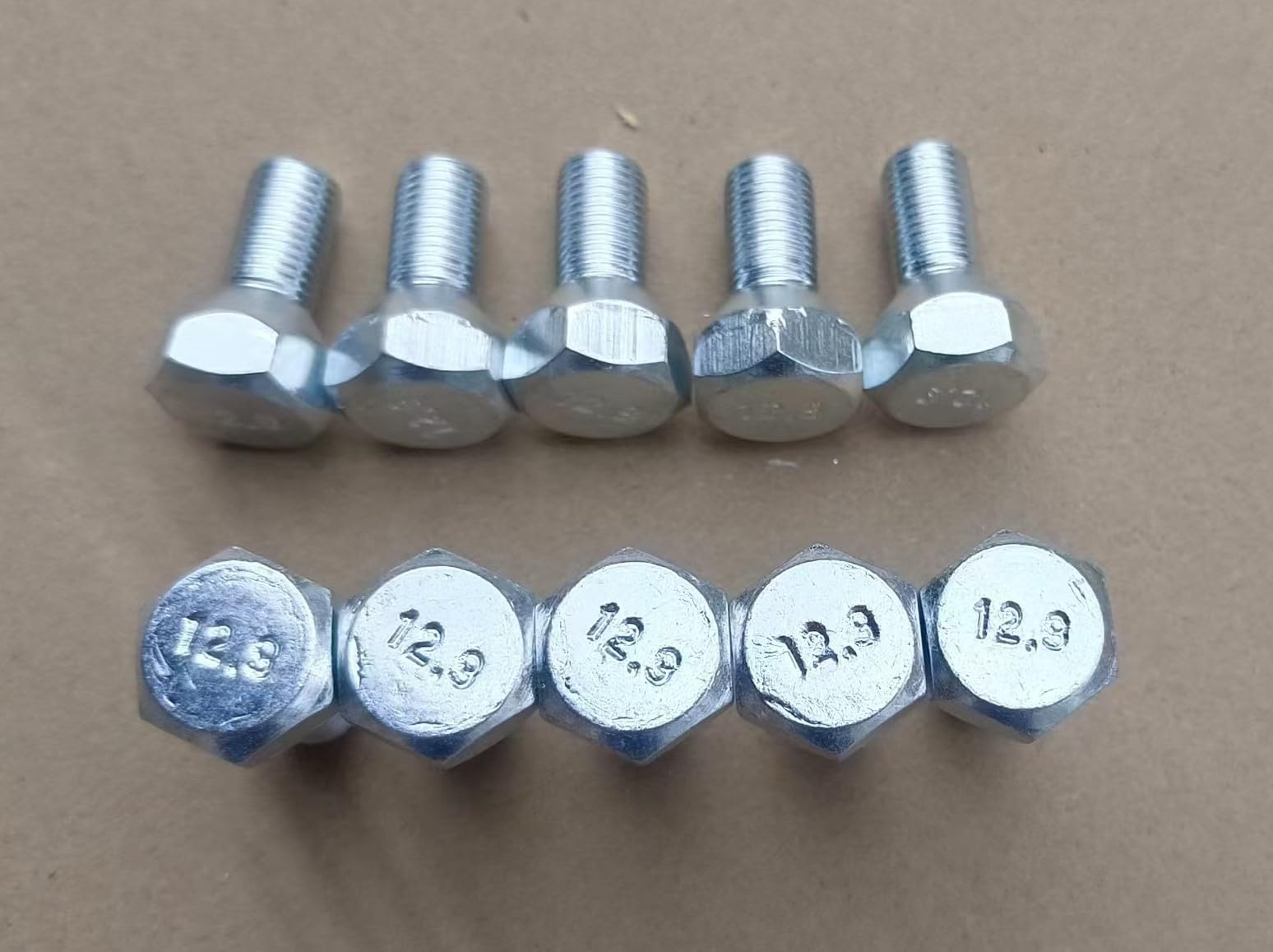 QINGE RACING 10pcs Wheel Bolts VG12353 Replacement for John Deere Gator HPX 615E 815E FE350 XUV 620i 825i 825E 825M 850D 855D XUV835E XUV835M XUV865R UTV