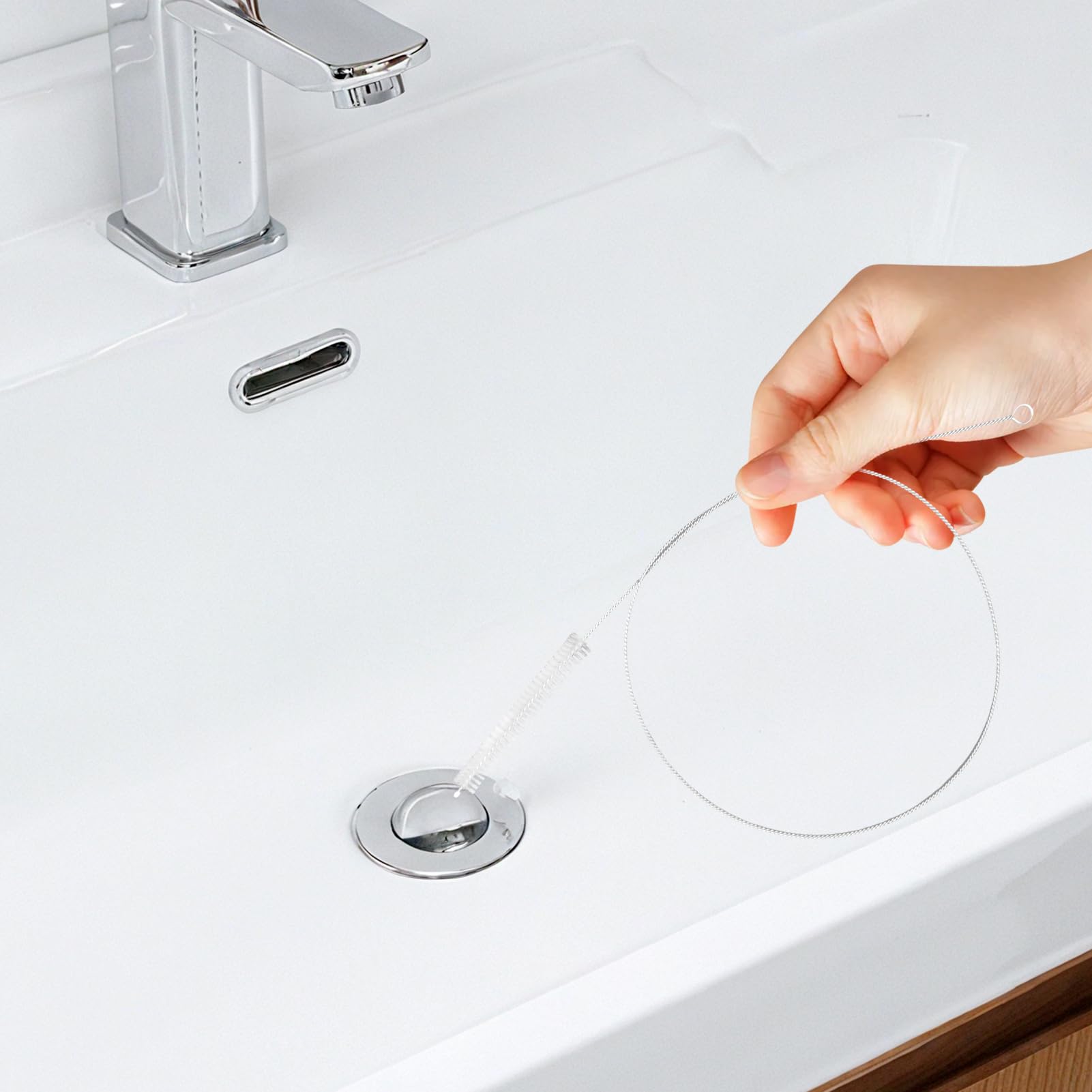 Lunga Spazzola Flessibile 100cm, 2 Pezzi Spazzole Resistenti e Facili da Usare, Spazzola Multifunzione per Pulire Bottiglie, Tubi, Provetti, Teste, Fessure e Aperture Strette