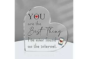 Roowest Engraved Acrylic Plaque: Expressing Love for Your Special Someone