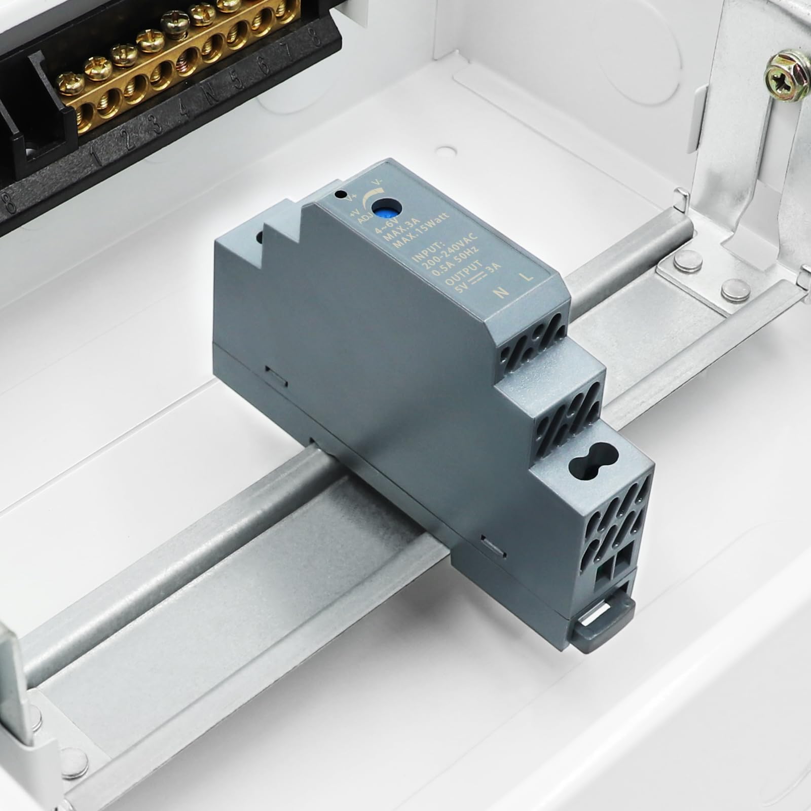 12V DIN-Hutschienen-Netzteile • DWE 12V DIN-Hutschienen-Netzteile • DWE