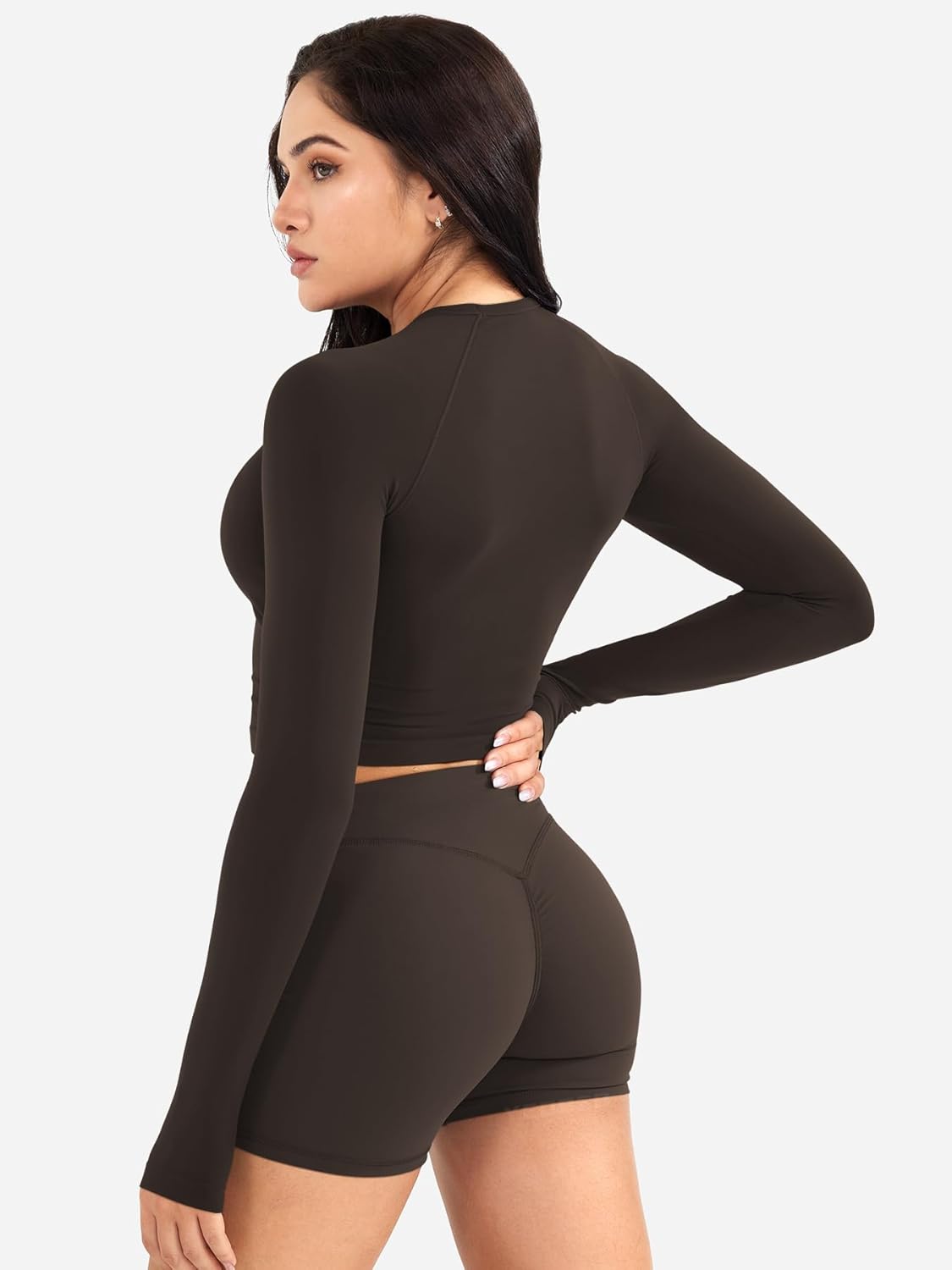 YEOREO Women Slim Fitted Long Sleeve Workout Tops Casual Stretchy Thin Going Out Gym Shirts