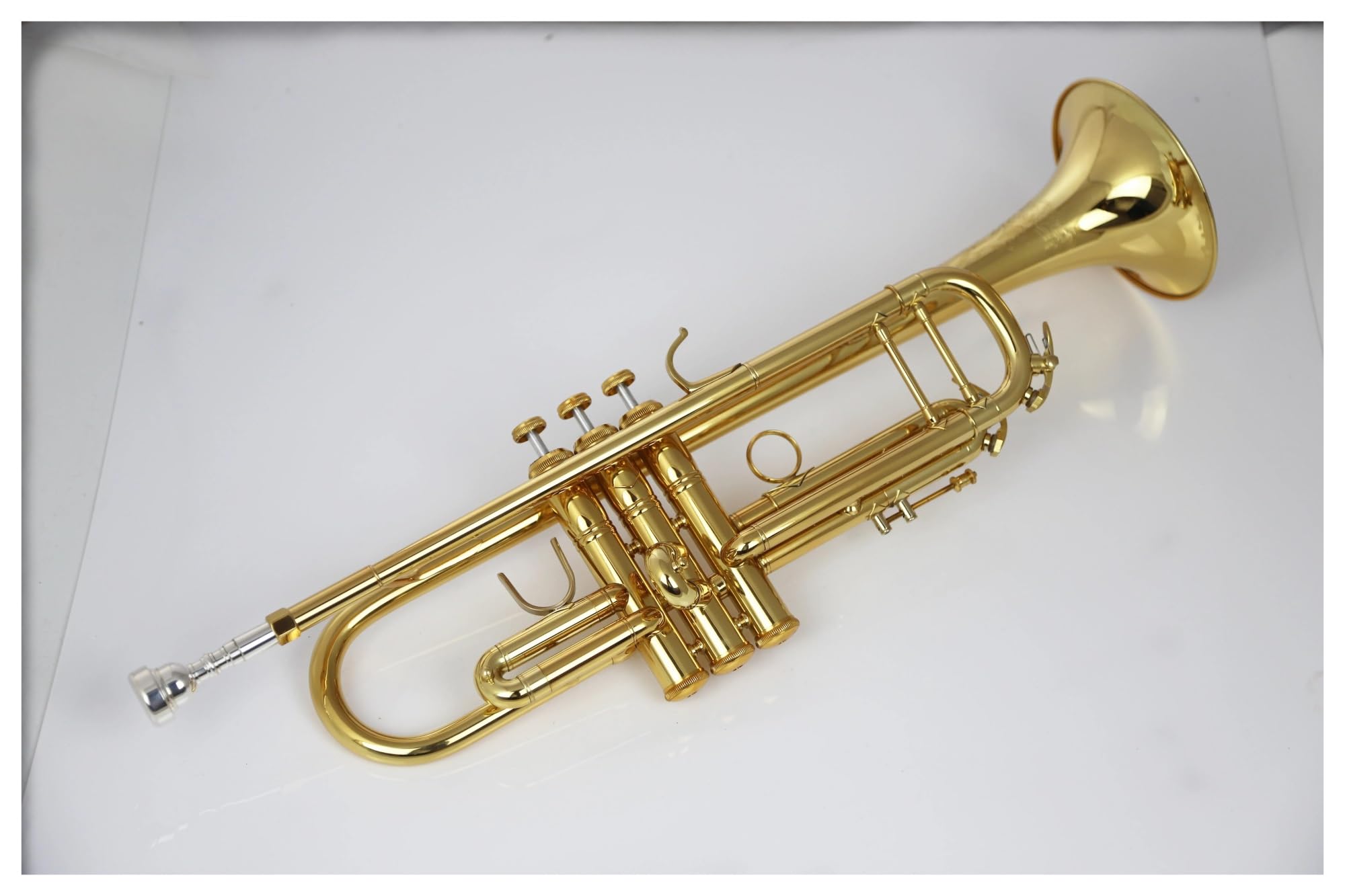 Trąbki Trąbka BB B płaska miedź posrebrzana profesjonalna trąbka ze skórzanym etui na instrument muzyczny
