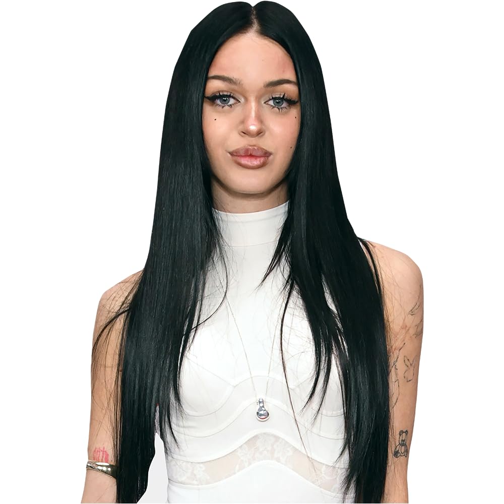 Veronika Kostei (White Outfit) Medio Cuerpo Buddy Cutout