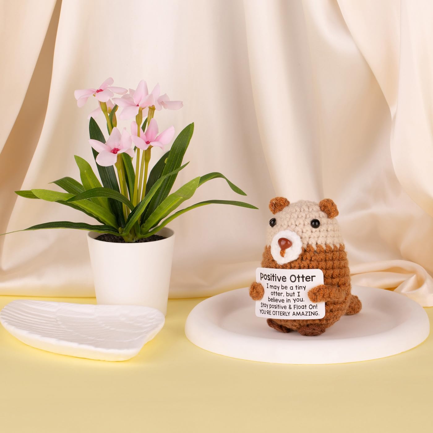AWARDSEN Positive Otter Emotional Support Gifts Positive Crochet Animals with Motivational Card Cute Stuff Funny Good Luck Gifts for Women Men Family Friend Teacher - Image 3