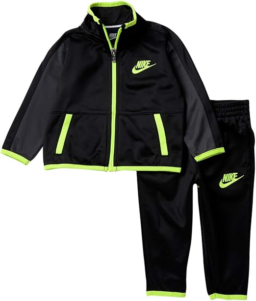 Nike Boy`sTherma DriFit 2 Piece Tracksuit Amazon.co.uk Fashion