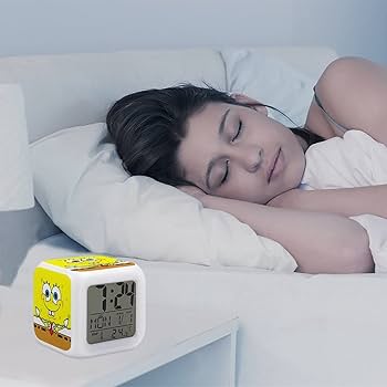 Amazon.co.jp: スポンジ・ボブ 目覚まし時計 アナログ 大音量 アラーム