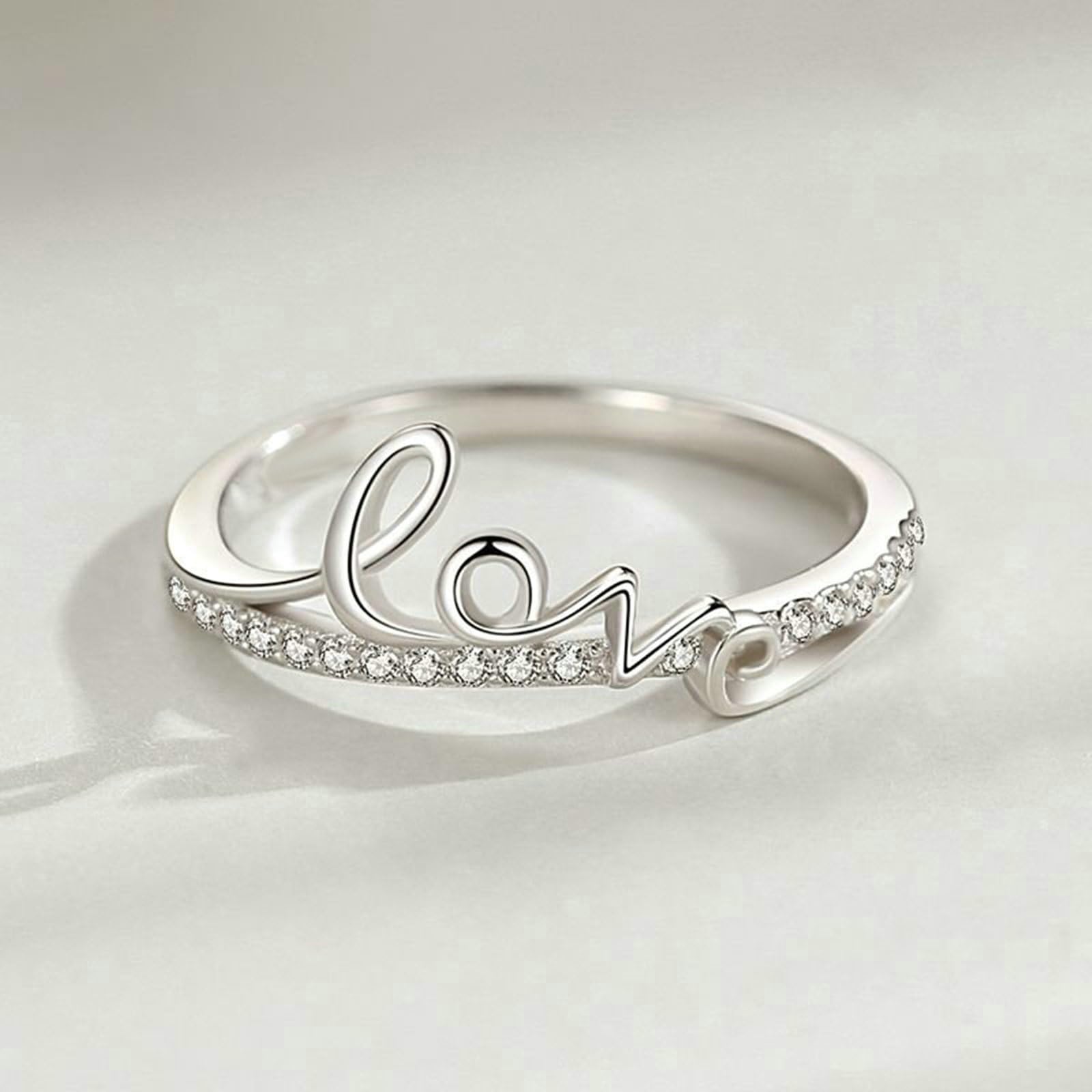 Anillo de boda de oro blanco de 9 quilates para mujer, diseño de amor blanco con moissanita