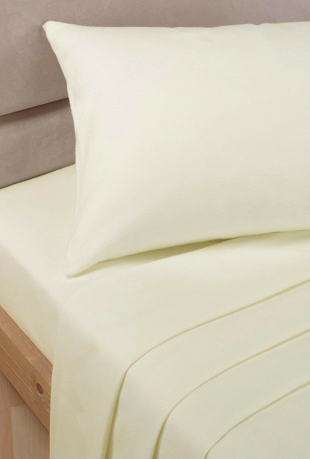 Cream Single Polycotton Fitted Sheets 90 x 190 cm - 2 Pack