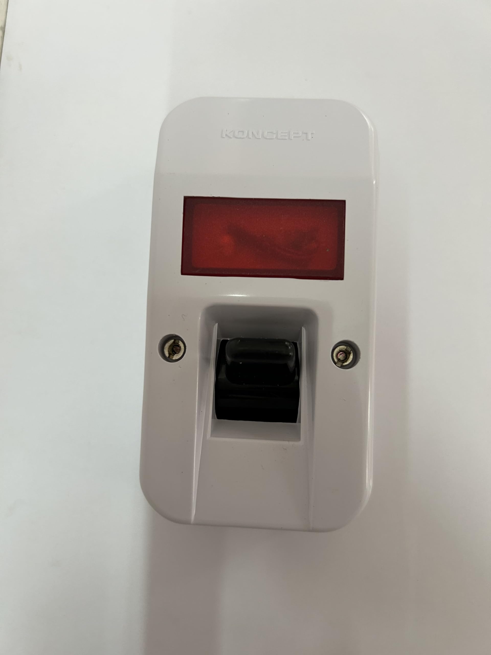 Koncept 32 A D.P SWITCH SURFACE 240V AC-image-12