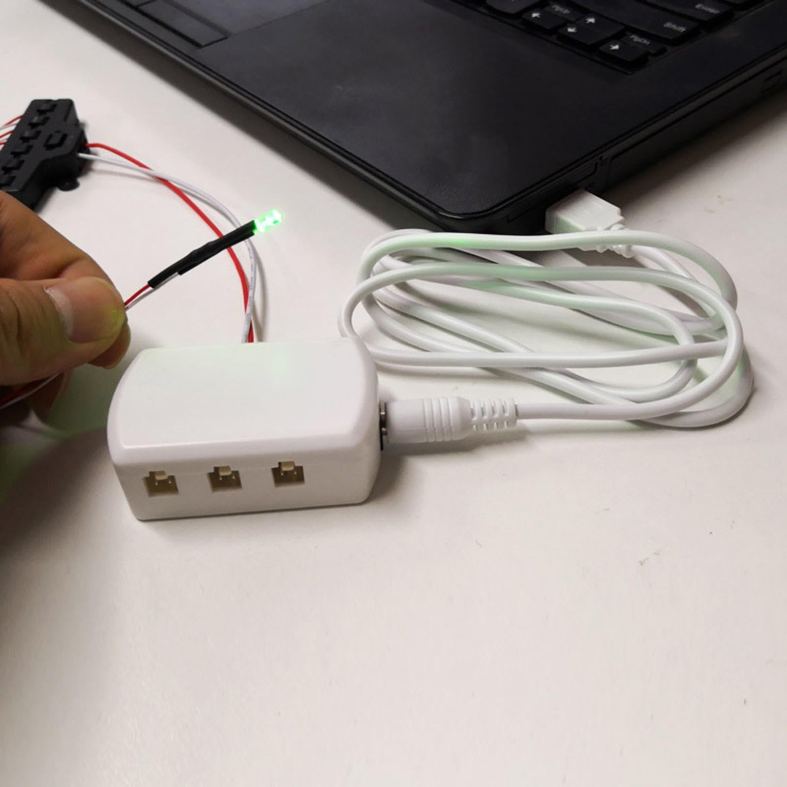 Perfeclan Alimentation USB 5 V, câblage USB, 12 Ports, Sortie d'alimentation Portable pour Trains Miniatures, chemins de Fer Miniatures, lampadaires, réseau