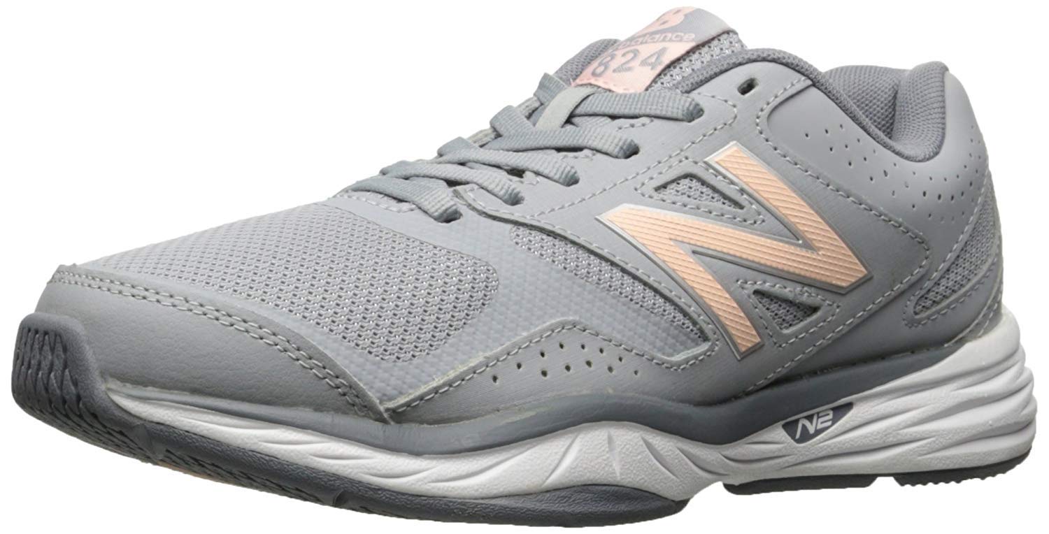 New Balance Women's 824 V1