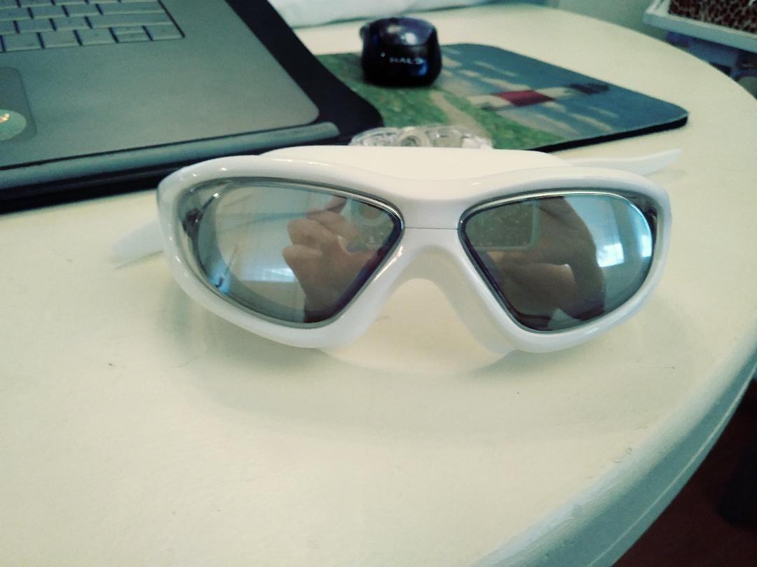 Qishi Super Big Frame No Press The Eye Swimming Goggles