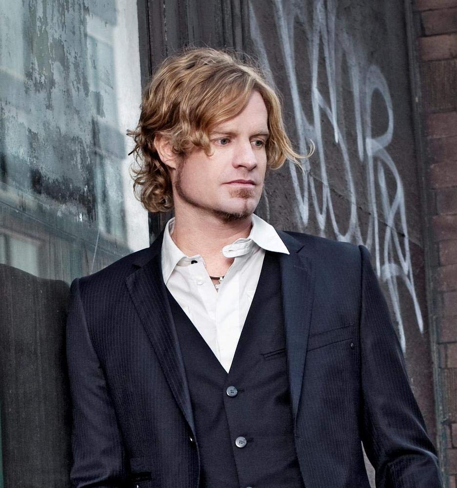 Arno Carstens
