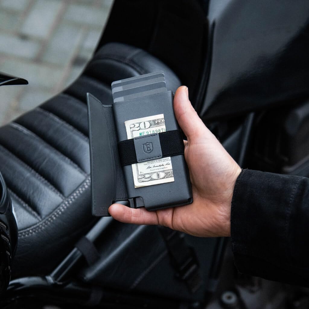 Vachetta Parliament Leather Wallet - Image 4